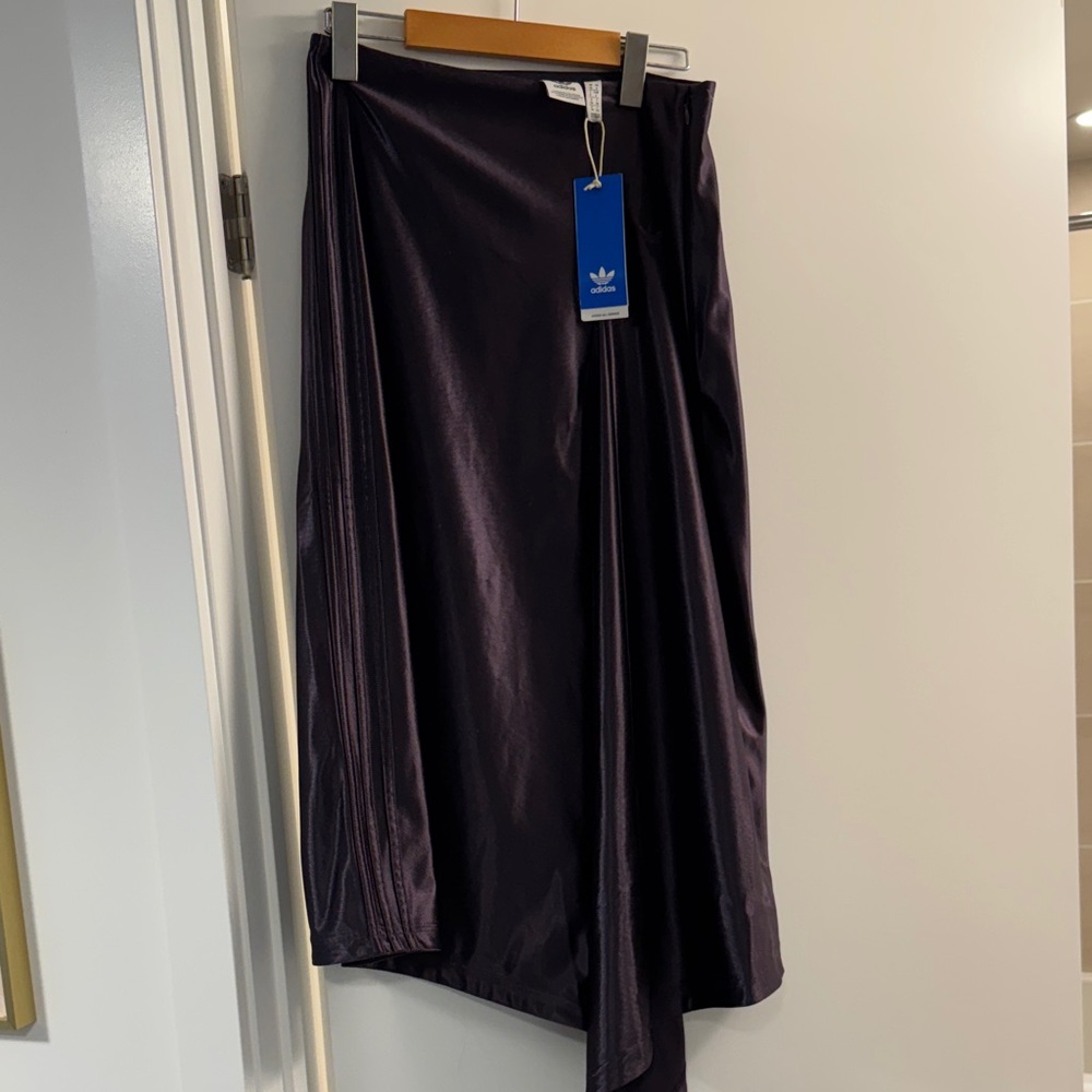 New Adidas Women's Dark Purple Asymmetrical Satin  Skirt sz 6